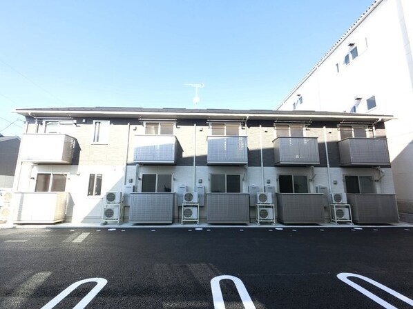 ミラマール Bの物件外観写真